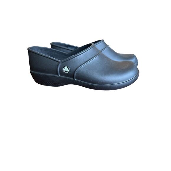 Crocs Womens Black Clogs Size 11 Black Slip Resistant Shoes - Picture 1 of 6